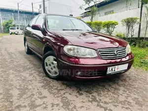 Nissan Sunny N17 2008