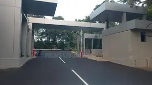 ගම්පහ කිරිදිවැල පාරට මුහුණලා බිම් කොටස්