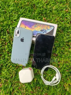 Apple iPhone XS 256GB (Used)