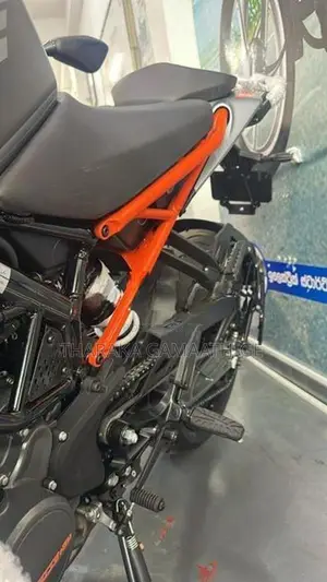 KTM Duke 160 2026