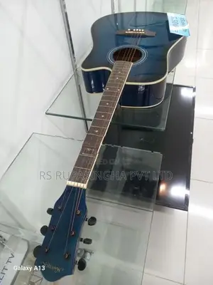 Maverick Box Guiter