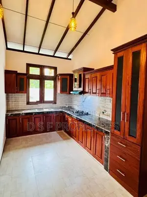 A BRAND NEW SINGALE STORY HOUSE In KIRIWATTUDUWA
