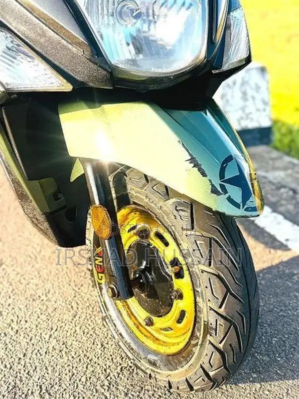 Yamaha Ray ZR 2018