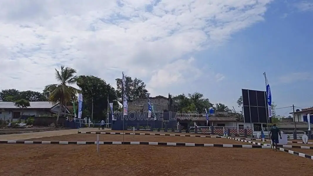 වාද්දුව තල්පිටියෙන් ඉඩම් | වෙරළට 600M M20