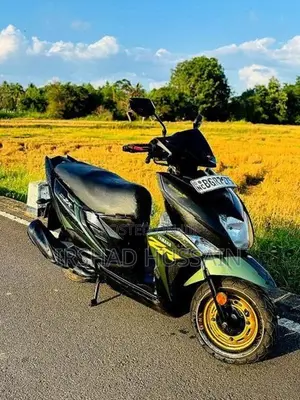 Yamaha Ray ZR 2018