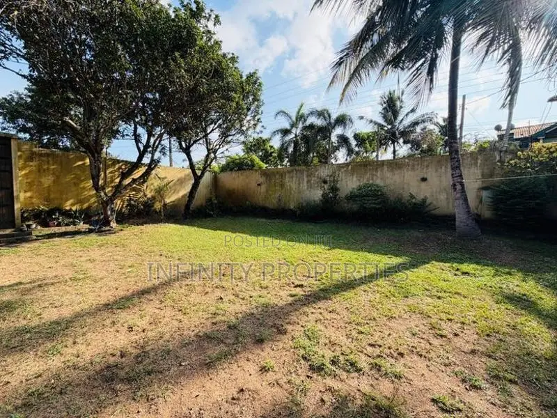(AF851) 25.5 perch Land with Single Storey House Sale Piliyandala