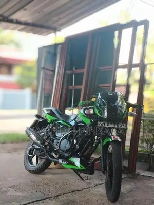 Bajaj Pulsar 180 2006