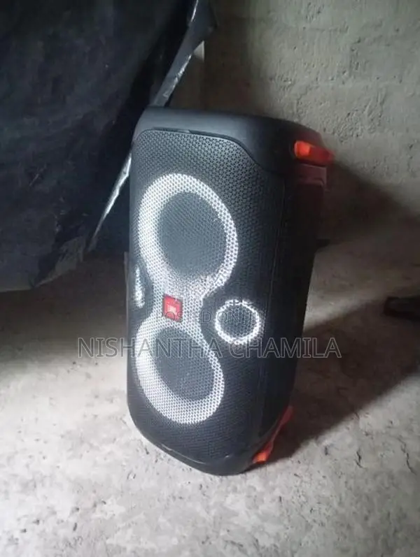 JBL 110 Speaker