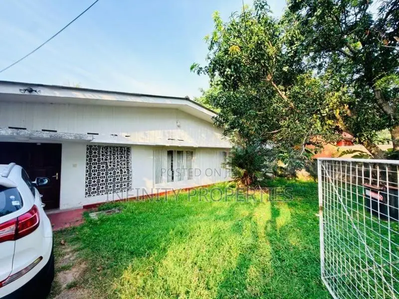 (AF862) 20P Land with Old Single Storey House Sale Nugegoda