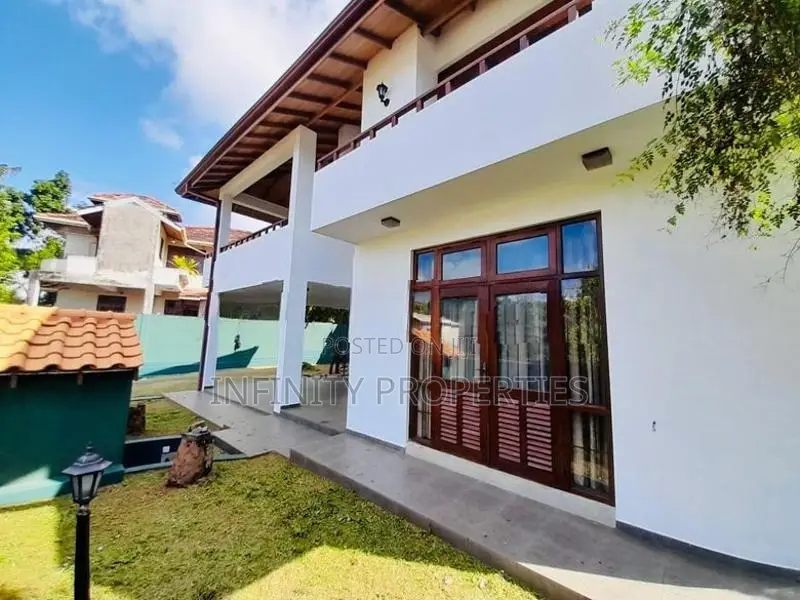 (AF859) 02 Storey House with 18P Sale Epitamulla Road Pitakotte