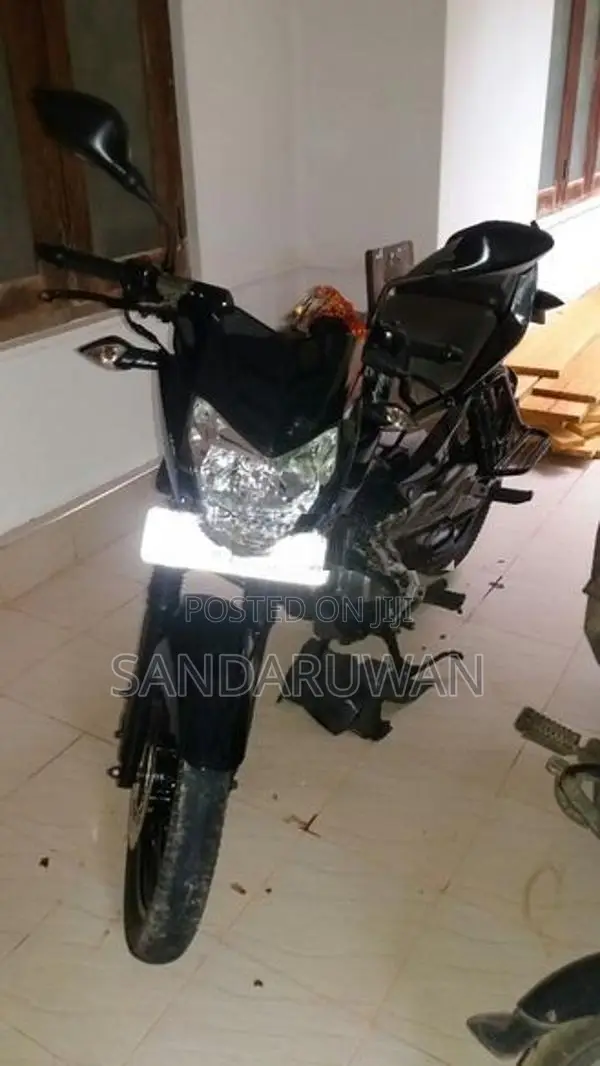Bajaj Pulsar 135 2012
