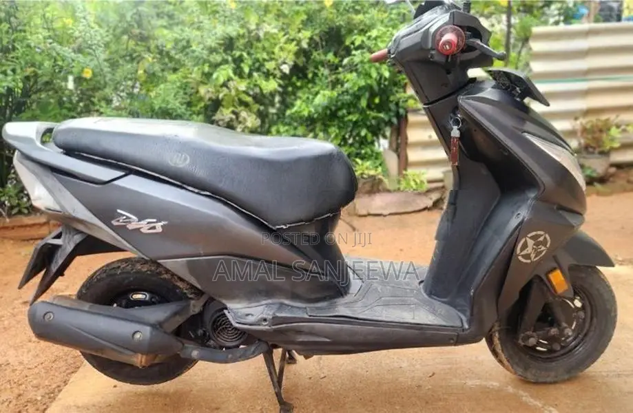 Honda Dio Onlight 2017