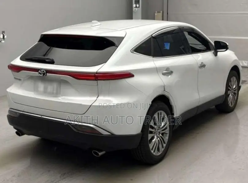 Toyota Harrier Z 2025