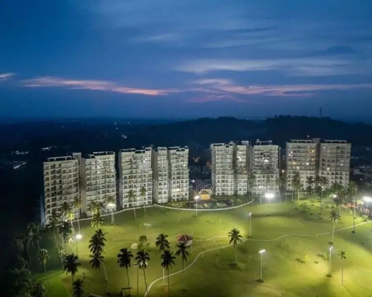 Fully Furnished Golf View Apartment for Sale – Canterbury Kahathuduwa