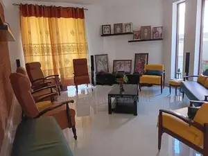 Luxury 2-Storey House with Rooftop for Sale – Pannipitiya Solar