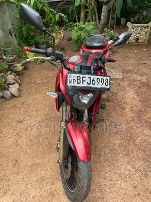 TVS Apache RTR 200 2017