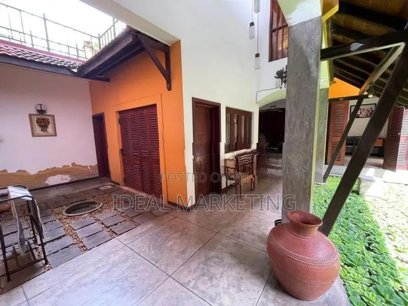 Nugegoda - Land with Colonial House for Sale