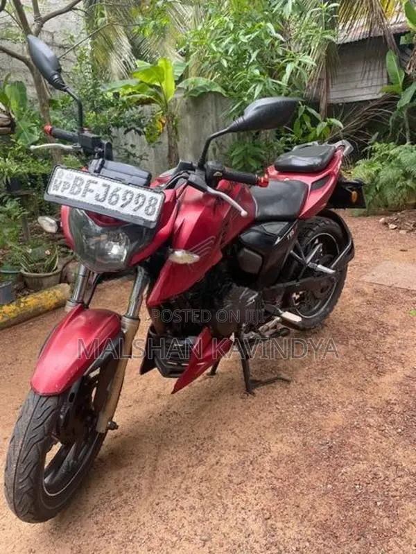 TVS Apache RTR 200 2017