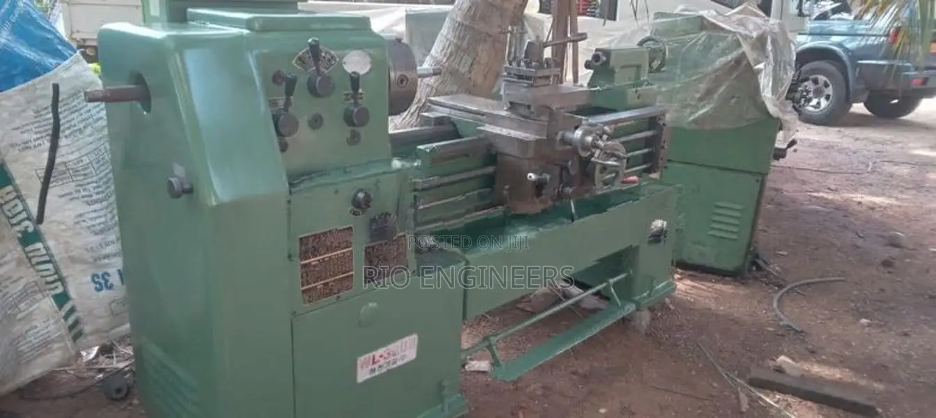Full Gear Lathe Machine