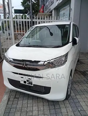 Mitsubishi eK Wagon X 2024