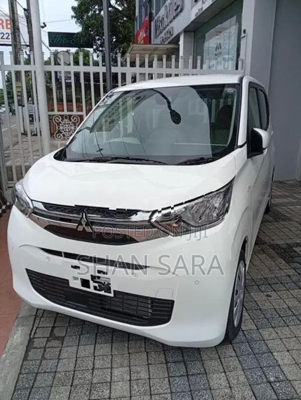 Mitsubishi eK Wagon X 2024