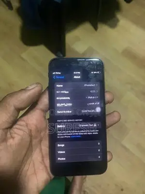Apple iPhone SE 2 (Used)