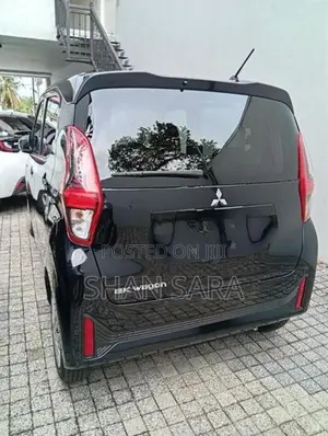 Mitsubishi eK Wagon M 2024
