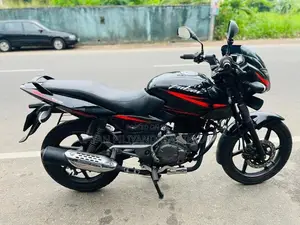 Bajaj Pulsar 150 2017