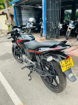 Bajaj Pulsar 150 2017