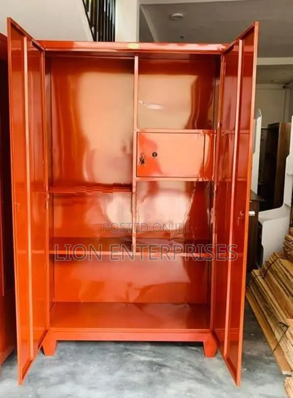 6×3.5 Ft Steel Cupboards