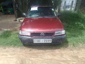 Opel Astra GE 2199 1999
