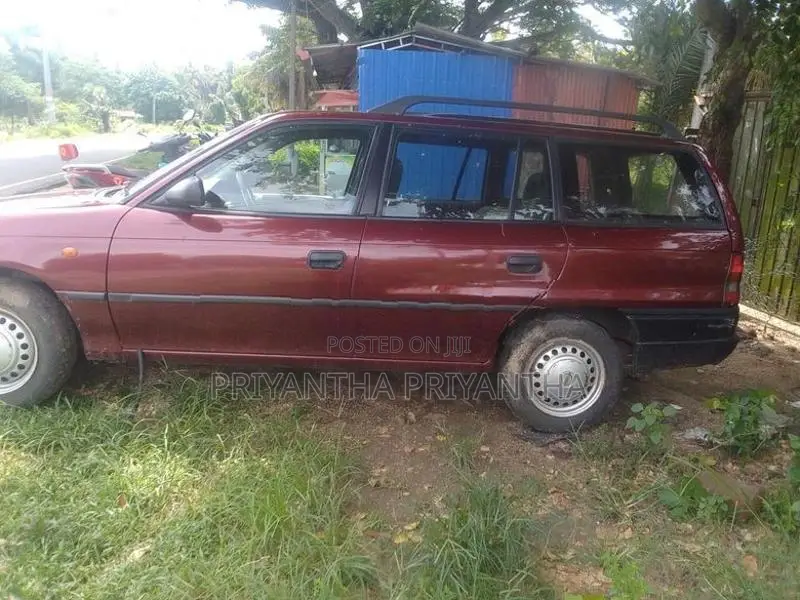 Opel Astra GE 2199 1999