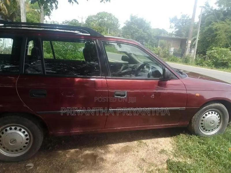 Opel Astra GE 2199 1999