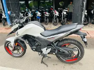 Honda Hornet 2016