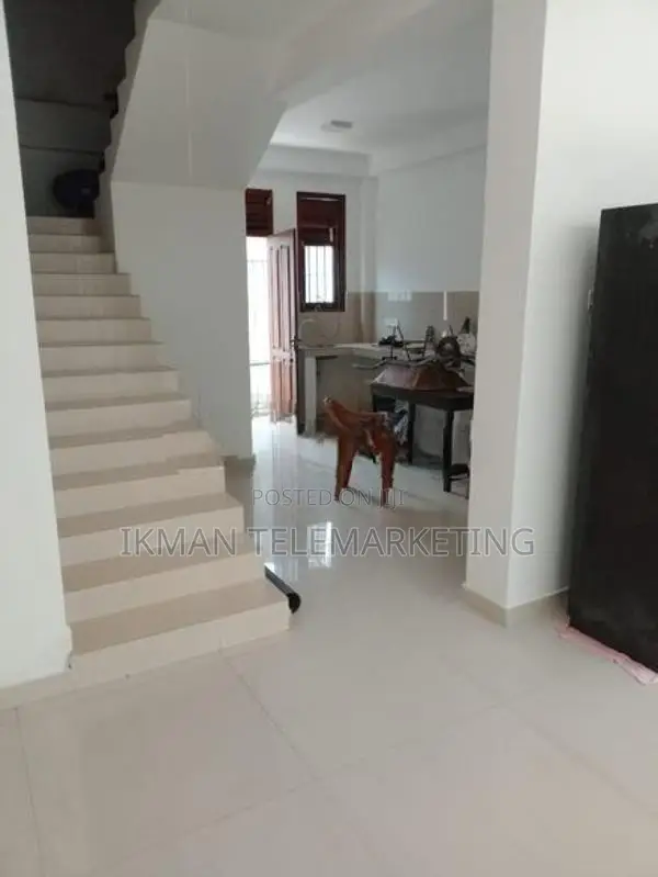 Commercial Property for Rent – Homagama, Magammana