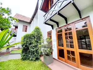 Fully Air Conditioned Luxury House for Rent Nawala Koswatta