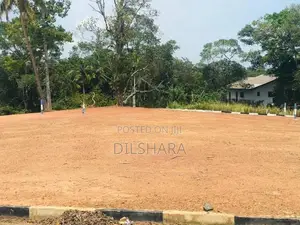 Land for Sale in Kekanadura