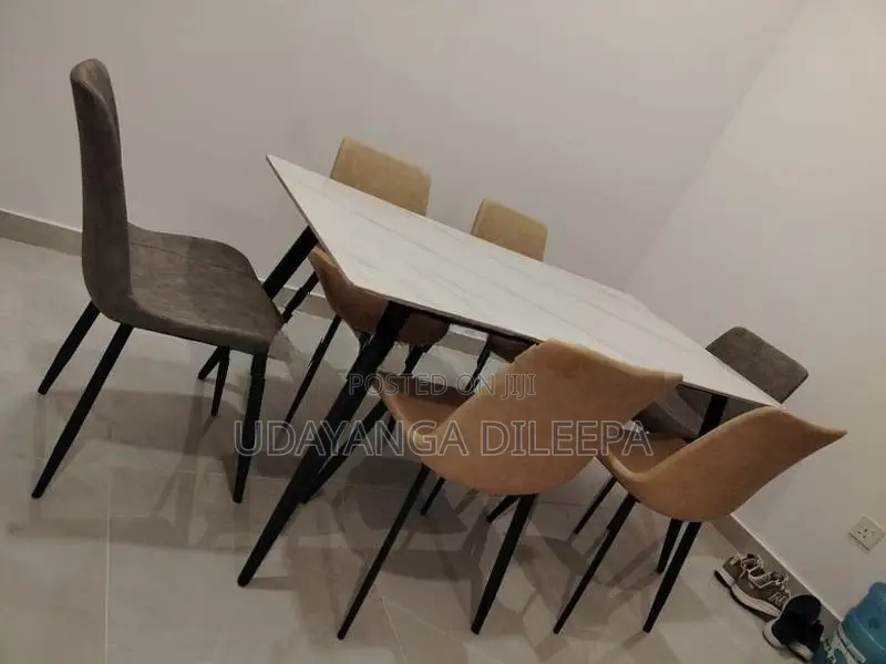 Luxury Dining Table with Cushion Chairs