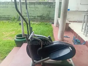 Body Trainer Exercise Machine