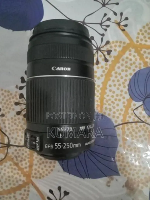 Canon Eos1300D Lens 4