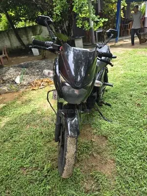 Bajaj Pulsar 180 cc 2007