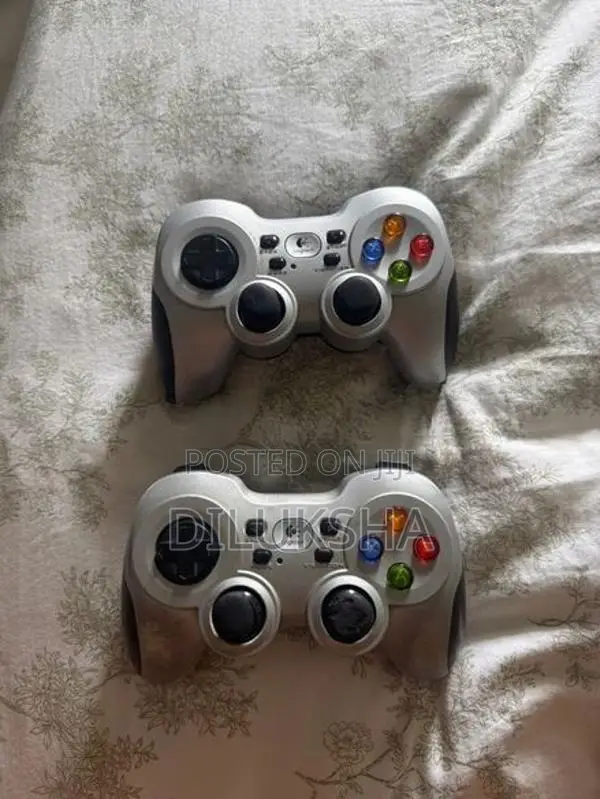 Logitech F710 Game Pads
