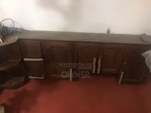 තේක්ක පැන්ත්‍ර කබඩ්