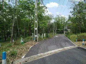 හෝමාගම නගරයට නුදුරින් බිම් කොටස් විකිණීමට