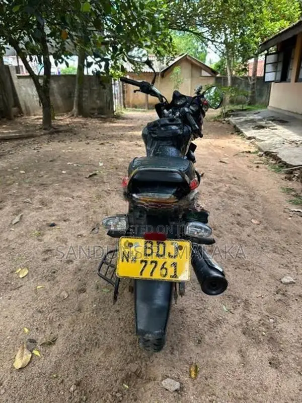 Bajaj Discover 125 2016