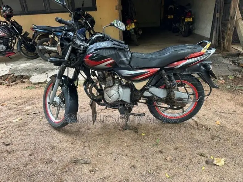 Bajaj Discover 125 2016