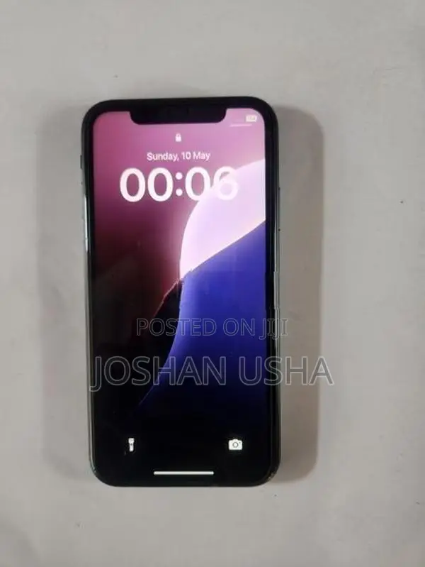 Apple iPhone XR (Used)