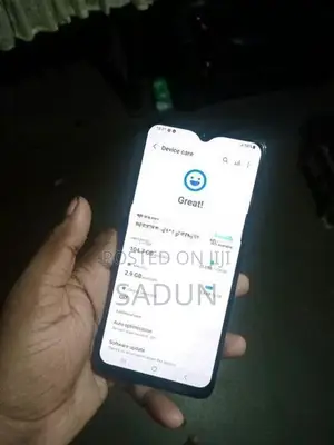Samsung Galaxy M32 128GB (Used)