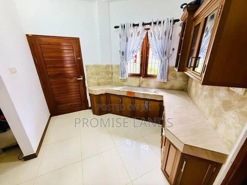 Fully Furnished Luxury House for Sale in Kandana