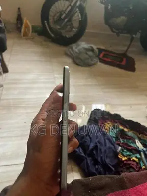 Vivo Y33s (Used)